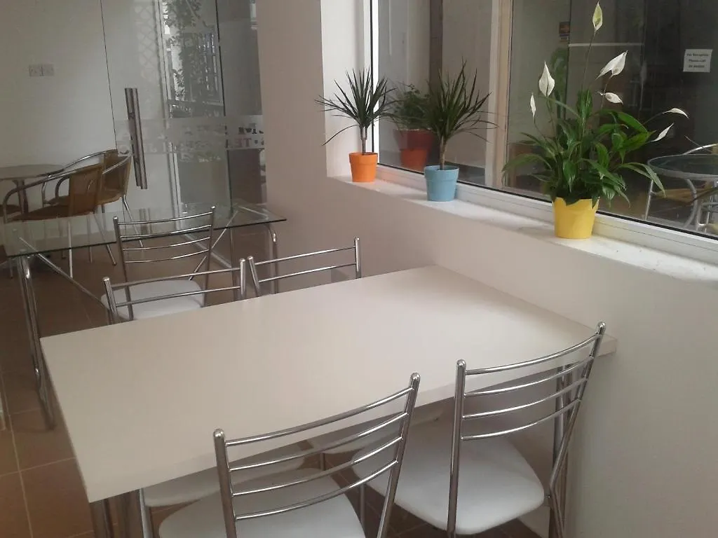 Palm Sea Beach Hotel Apartments Larnaca