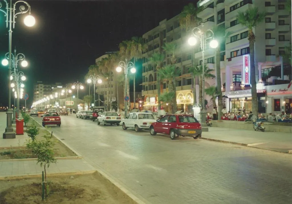 Palm Sea Beach Hotel Apartments Larnaca 2*,  Cyprus